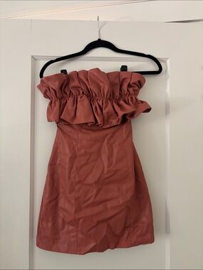 DO+BE Strapless Ruffle Mini Dress in Dusty Rose